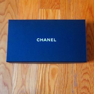Chanel Box